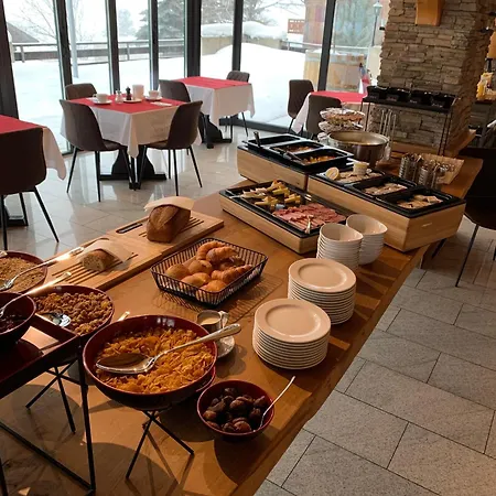 Ξενοδοχείο Alfa Superieur - Leukerbad-therme 3*