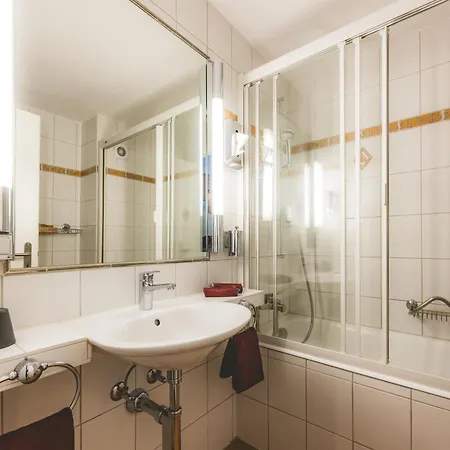 Alfa Superieur - Leukerbad-therme Szálloda Leukerbad
