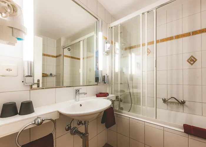 Alfa Superieur - Leukerbad-therme Hotel Leukerbad