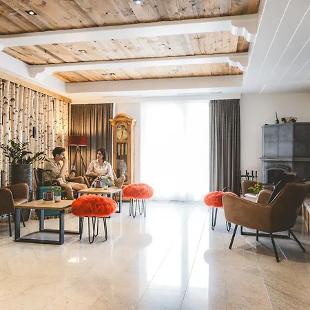 Alfa Superieur - Leukerbad-therme Лейкербад